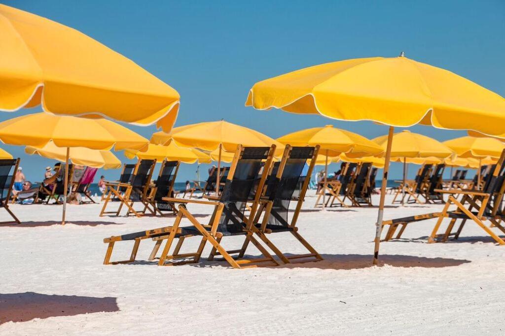 Captain Clearwater Beach Bagian luar foto