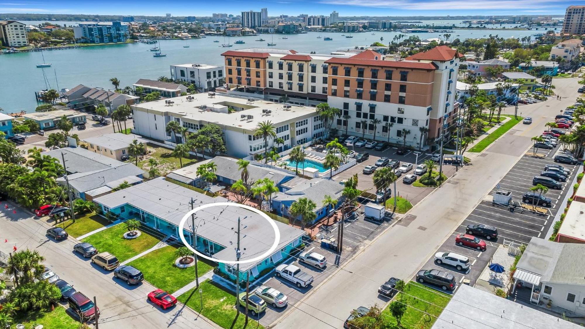 Captain Clearwater Beach Bagian luar foto